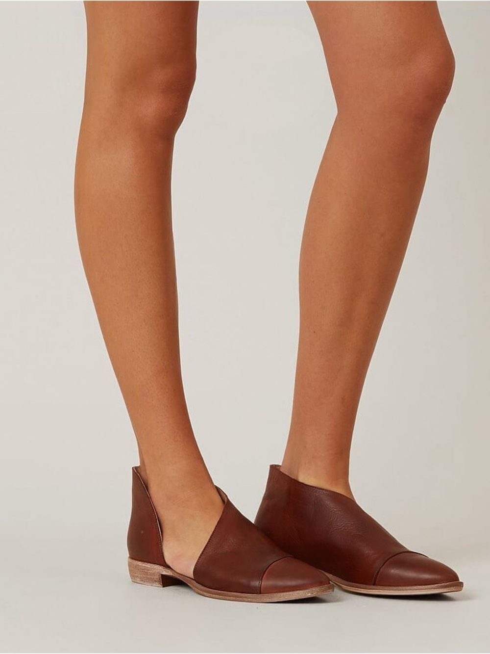 Free People Royale Flat Taupe Brown Size 6 / 36